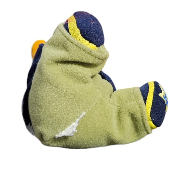 Vintage Geoffrey Giraffe Toys R Us Sitting Plush 6.5" Embroidered Logo Rare - Picture 8 of 8